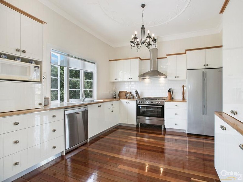 29 Tangorin Street, Wynnum QLD 4178