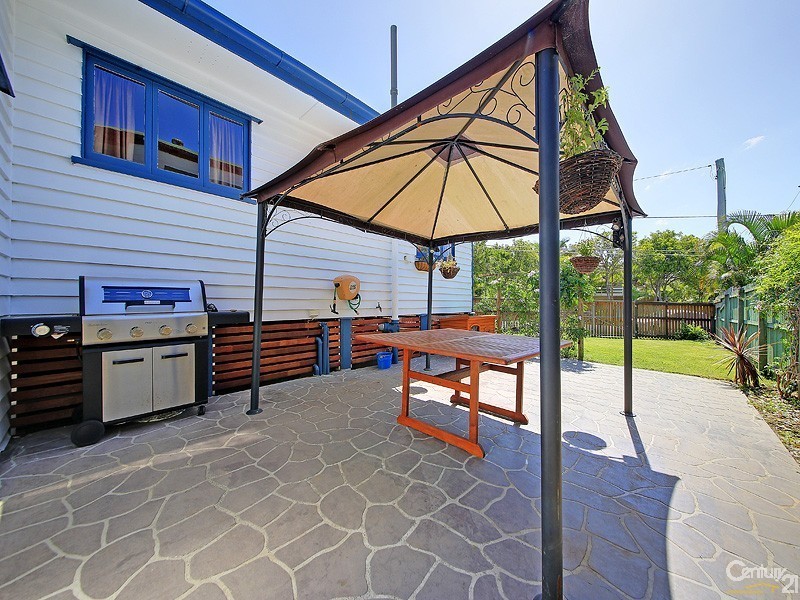 2 Bethania Street, Lota QLD 4179