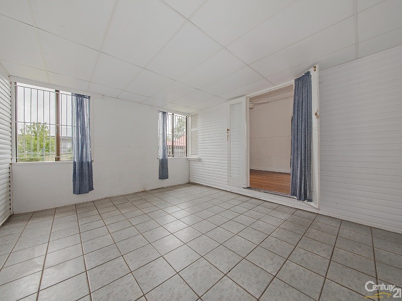 2317 Wynnum Road, Wynnum QLD 4178