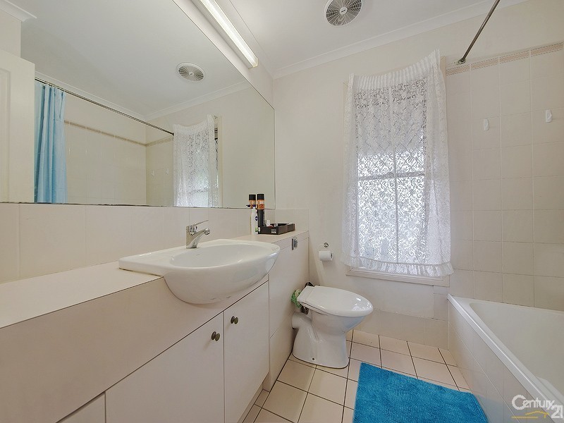 1/38 Cardigan Parade, Manly QLD 4179