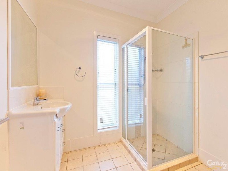 22a Cedar Street, Wynnum QLD 4178