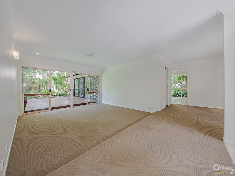 36 Scanlen Crescent, Wynnum West QLD 4178