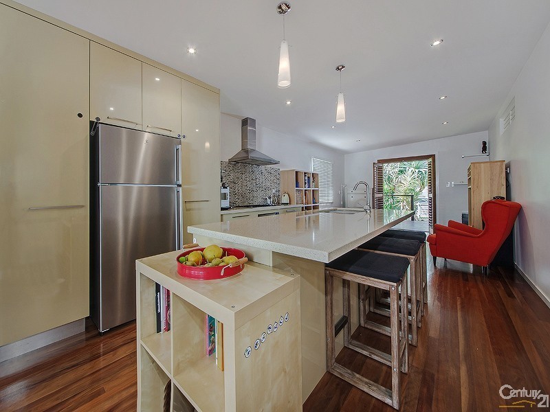 25 Beltana Street, Lota QLD 4179