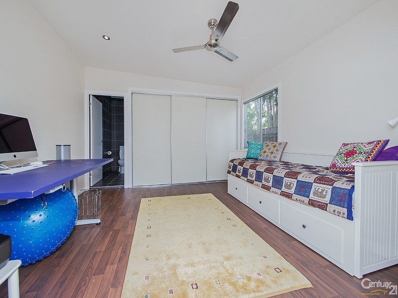 25 Beltana Street, Lota QLD 4179