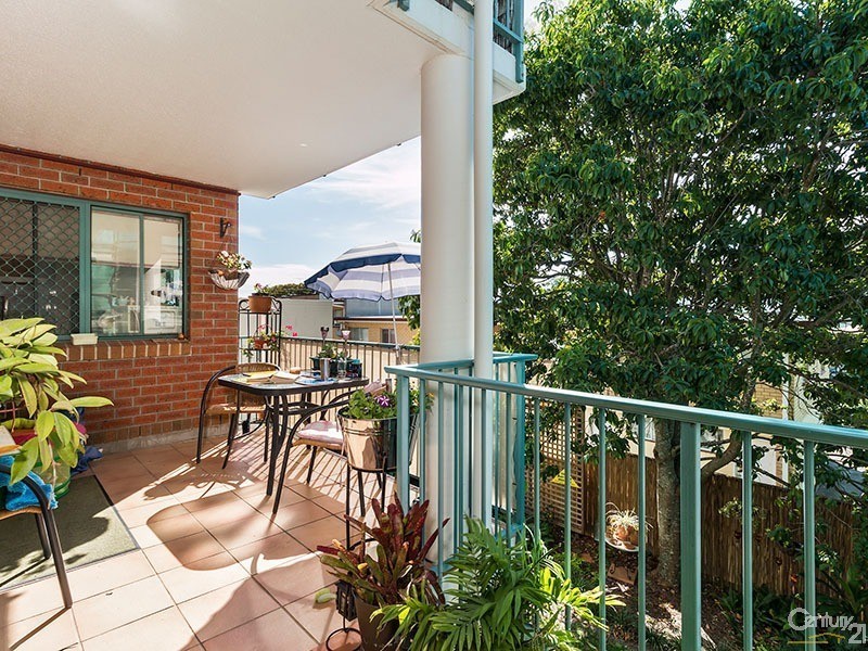 2 of 30 Edith Street, Wynnum QLD 4178