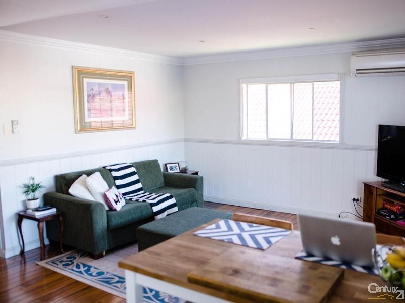 68 Ronald Street, Wynnum QLD 4178