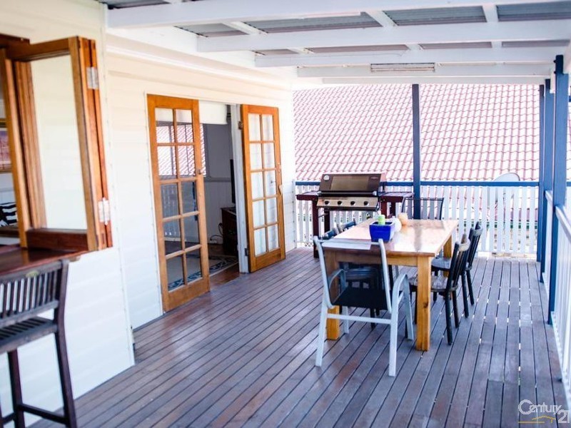 68 Ronald Street, Wynnum QLD 4178