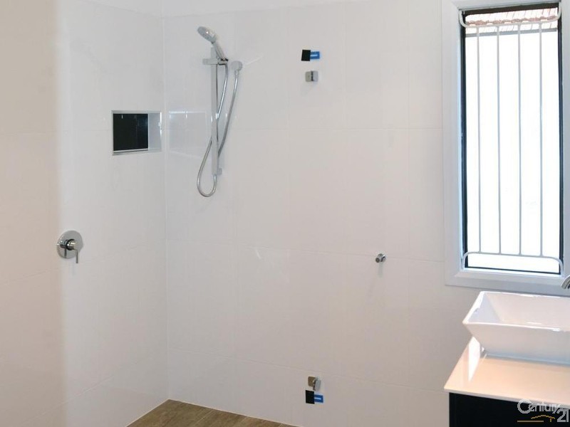 2317 Wynnum Road, Wynnum QLD 4178