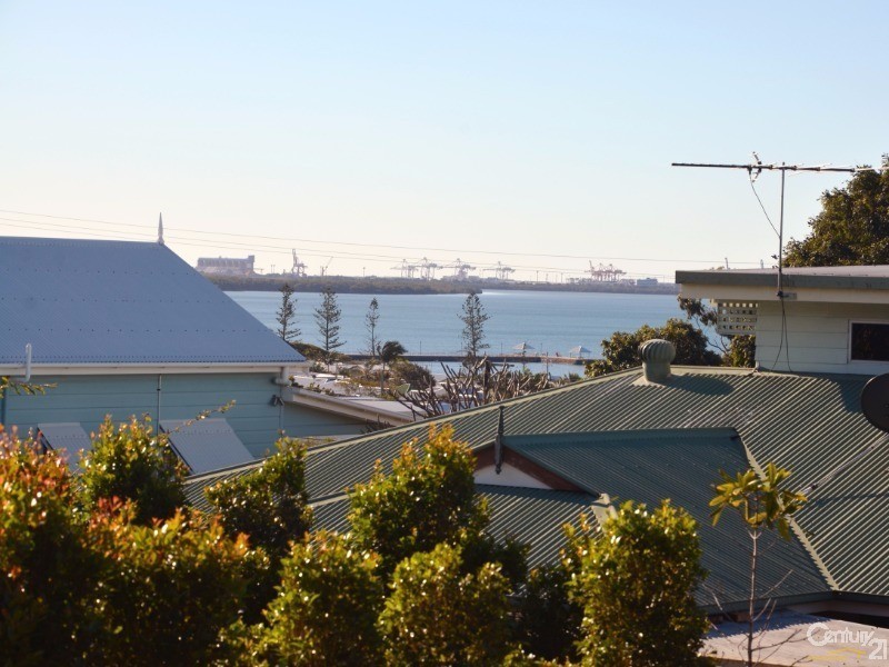 40 Melville Terrace, Wynnum QLD 4178