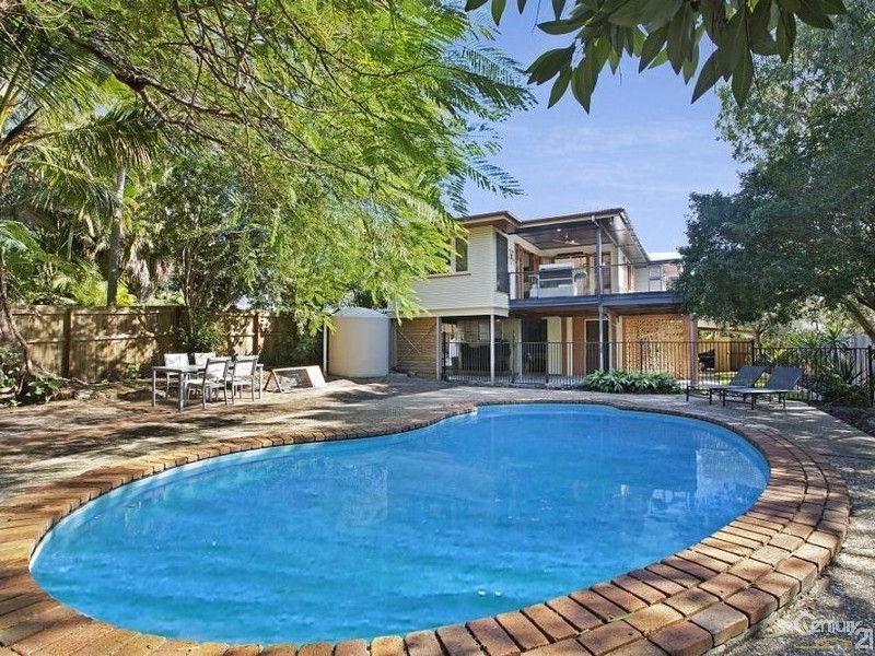 72 Empire Avenue, Manly West QLD 4179