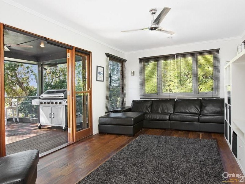 72 Empire Avenue, Manly West QLD 4179