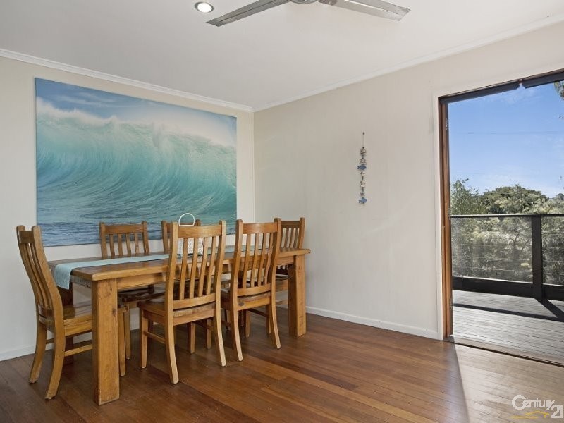 72 Empire Avenue, Manly West QLD 4179