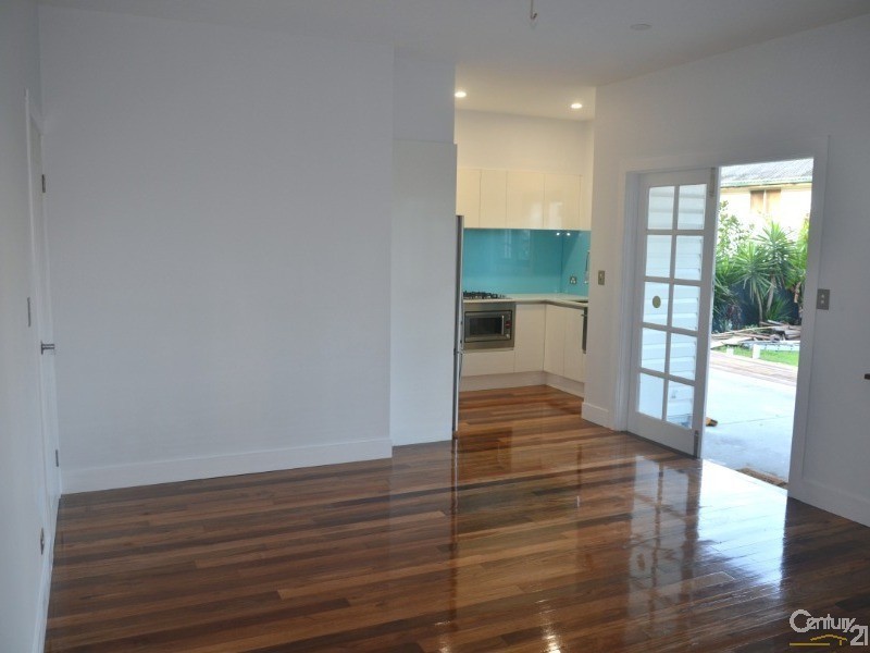 Flat/41 Granada Street, Wynnum QLD 4178