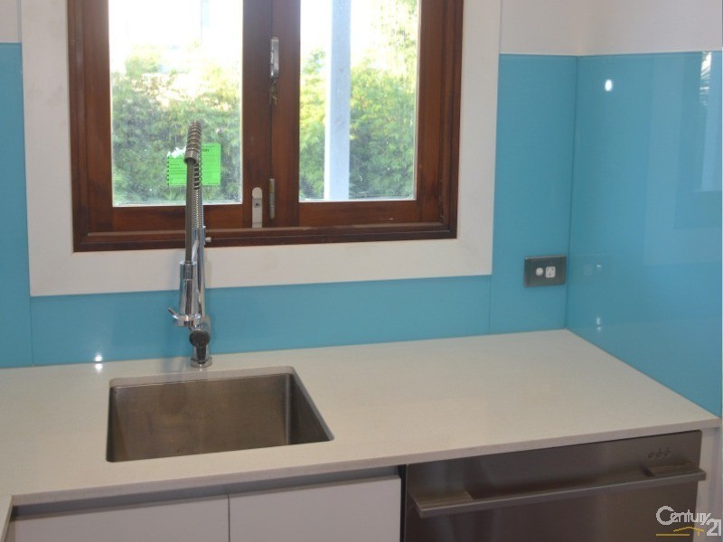 Flat/41 Granada Street, Wynnum QLD 4178