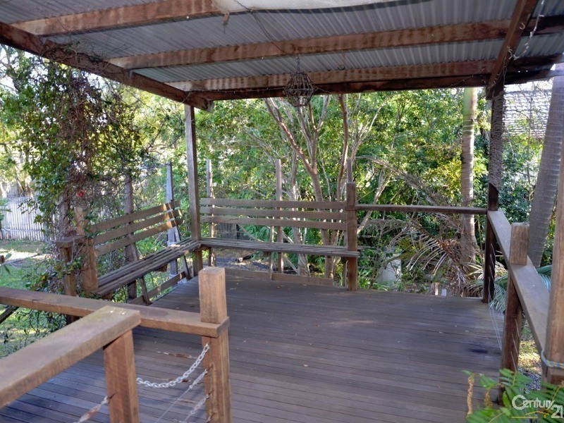 61 Whites Road, Manly West QLD 4179