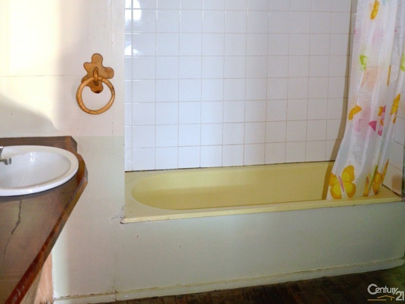 61 Whites Road, Manly West QLD 4179