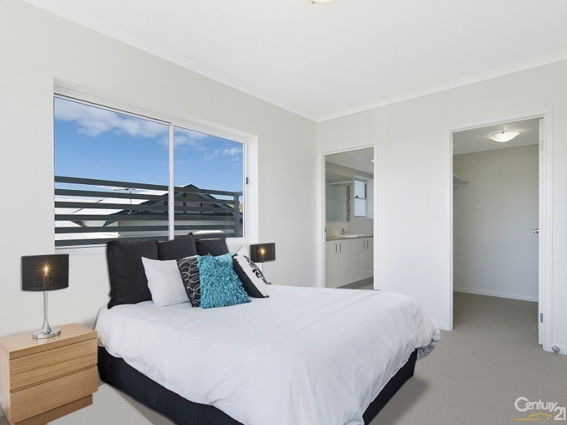 5 of 34 Emsworth Street, Wynnum QLD 4178