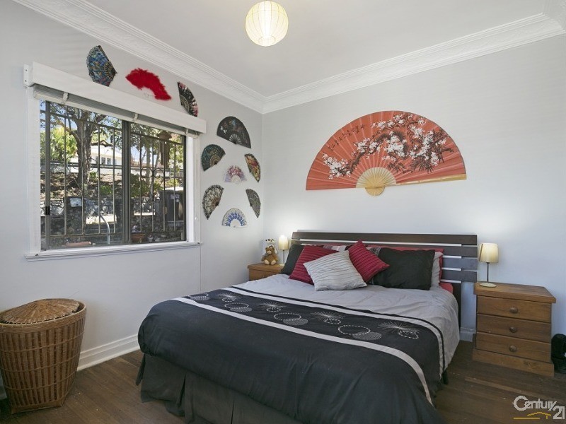 16 Kuranda Street, Balmoral QLD 4171