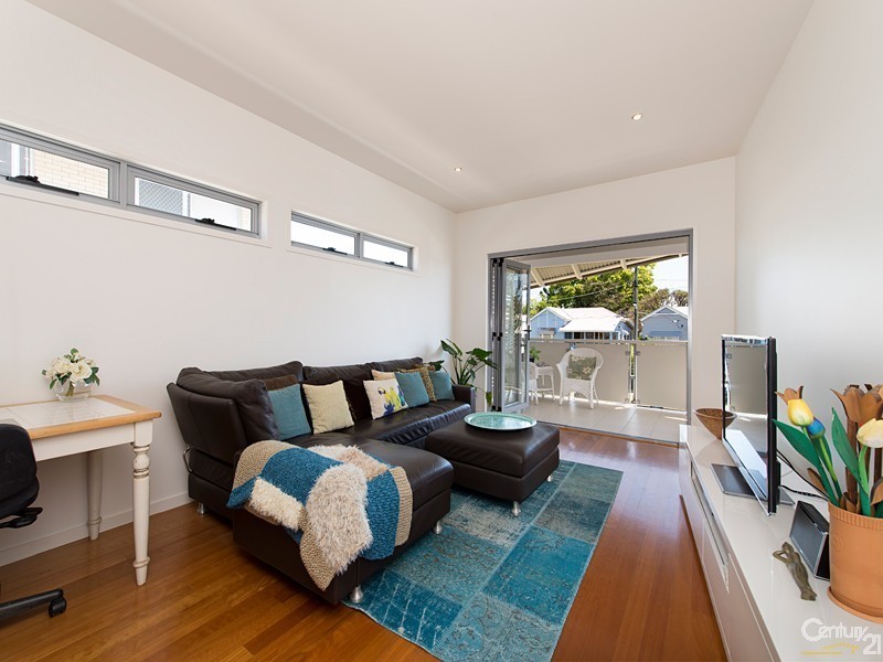 20 Clara Street, Wynnum QLD 4178