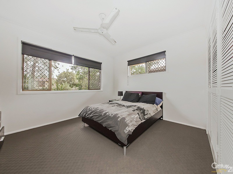 59 Radford Road, Manly West QLD 4179