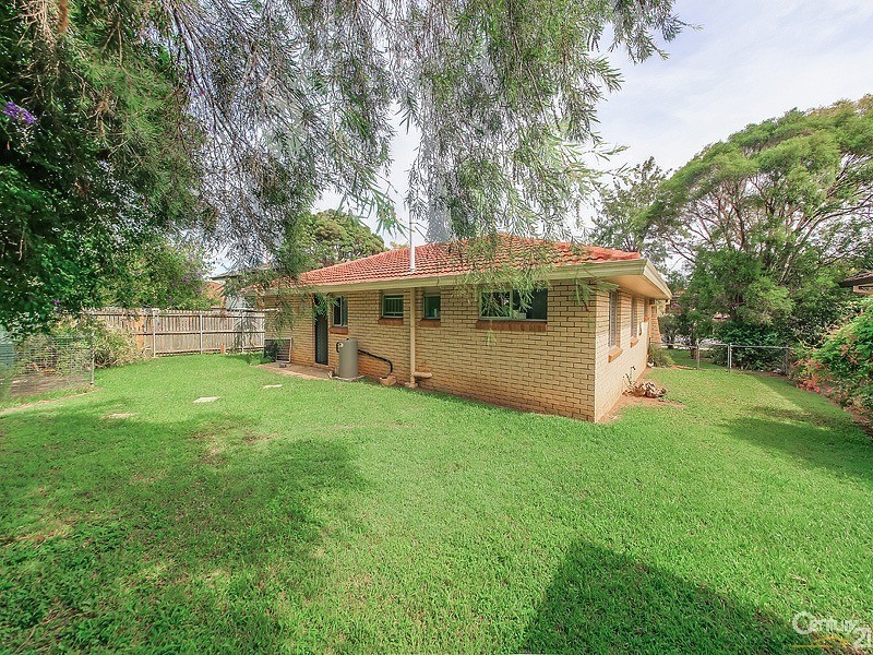 59 Radford Road, Manly West QLD 4179