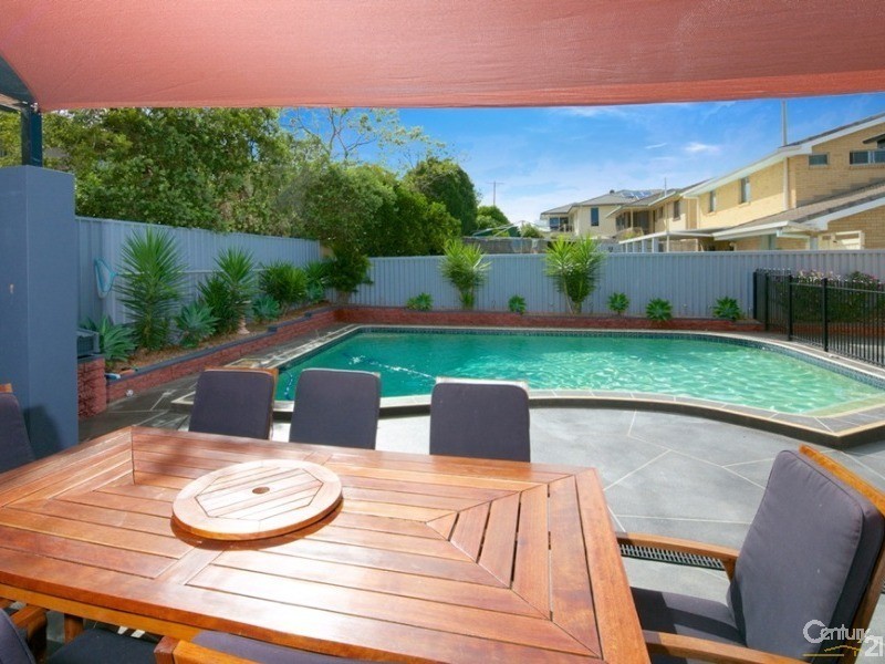 4 Ringara Street, Manly West QLD 4179