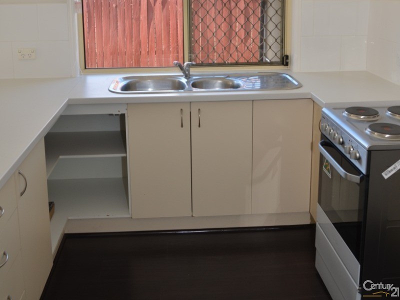 4 Magdalene Street, Wynnum QLD 4178