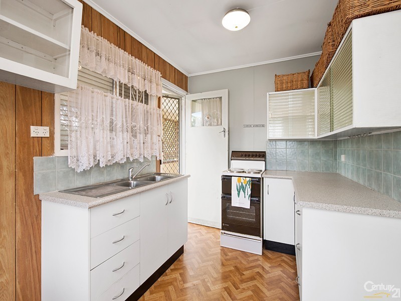 4 Birru Street, Wynnum West QLD 4178