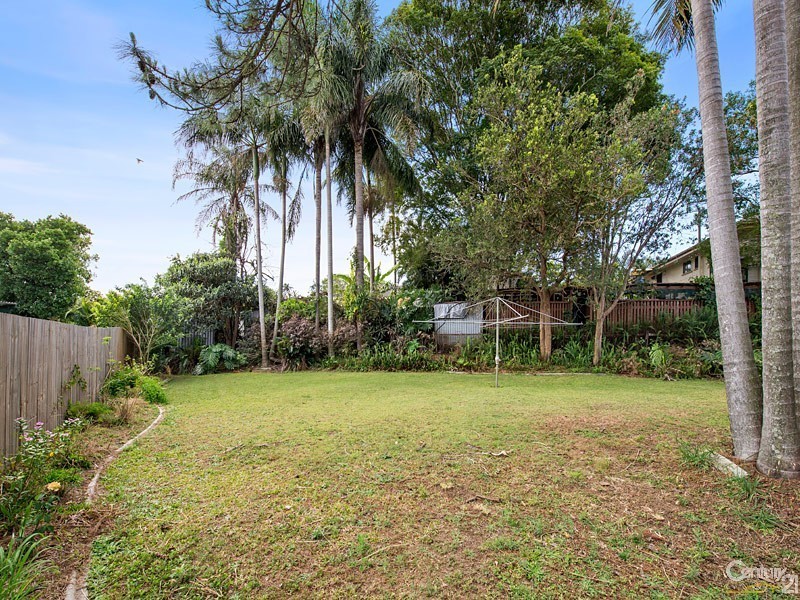 4 Birru Street, Wynnum West QLD 4178