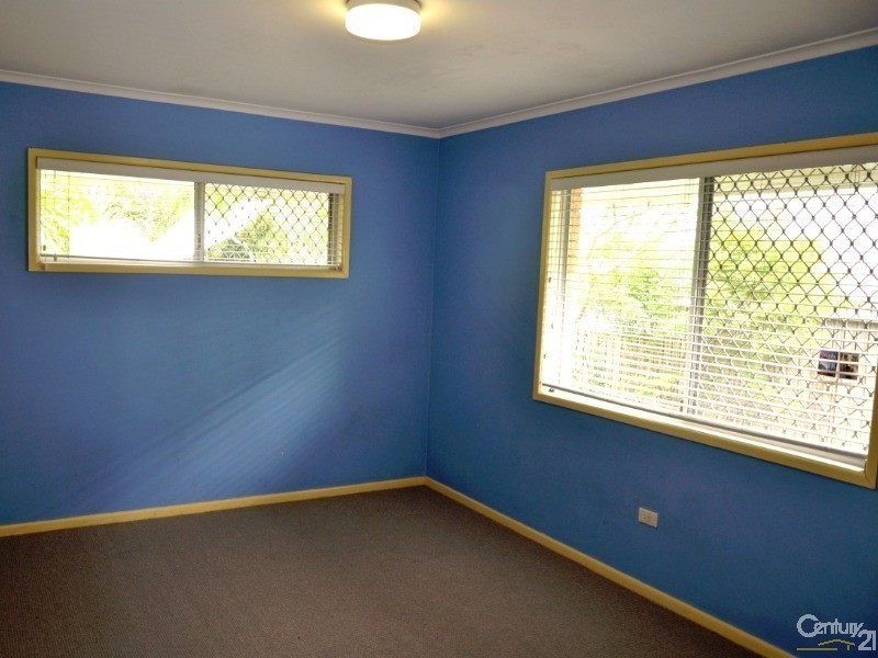 8 Joffre Street, Wynnum QLD 4178