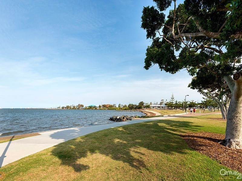 5/14 Nelson Parade, Manly QLD 4179