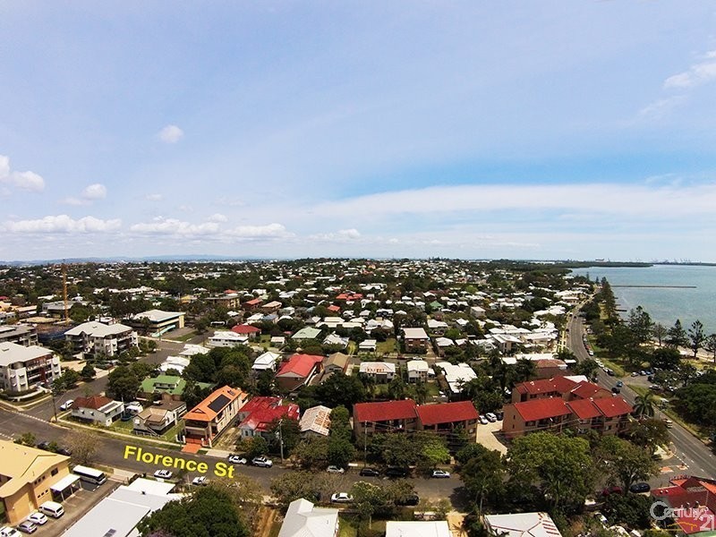 11 Edith Street, Wynnum QLD 4178