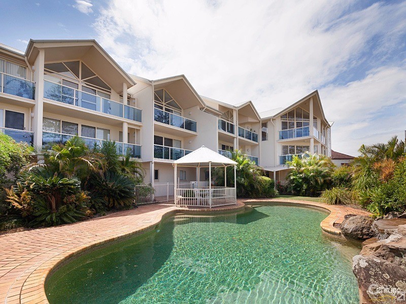 11/65 Waterloo Esplanade, Wynnum QLD 4178