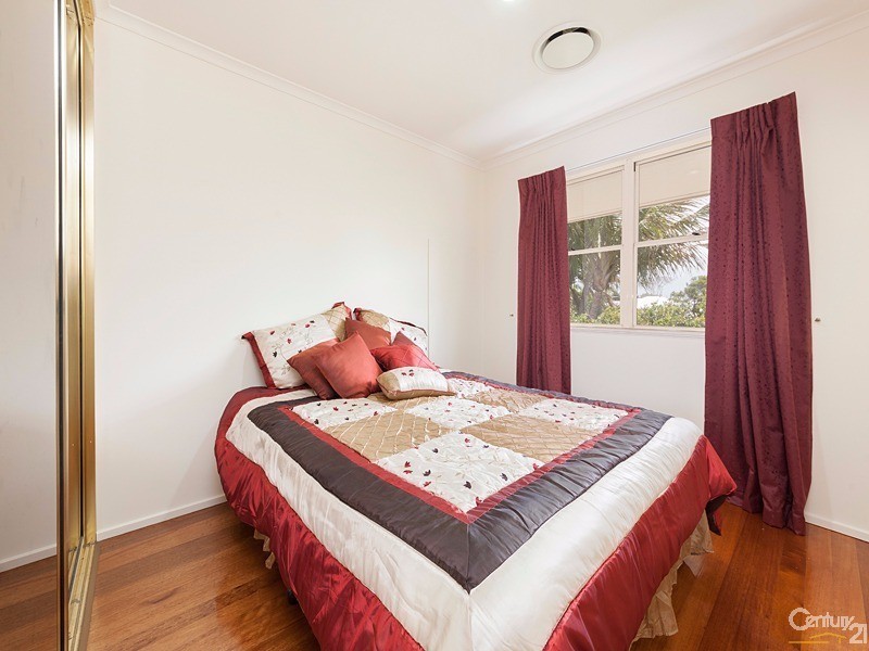 11/65 Waterloo Esplanade, Wynnum QLD 4178