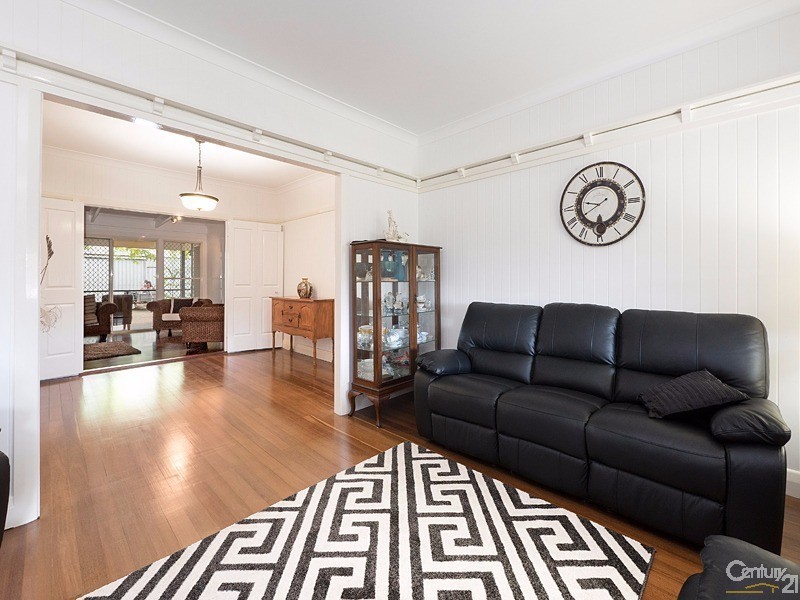 94 Preston Road, Manly West QLD 4179