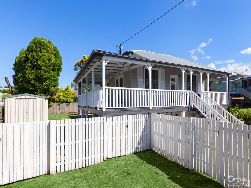 110 West Avenue, Wynnum QLD 4178