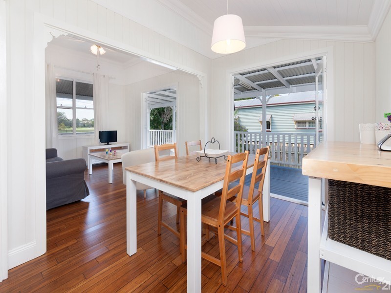 110 West Avenue, Wynnum QLD 4178