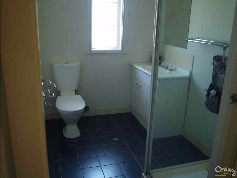 116 Sibley Road, Wynnum West QLD 4178