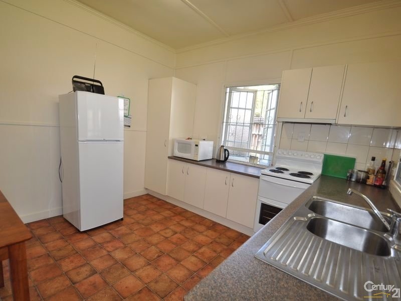 116 Sibley Road, Wynnum West QLD 4178