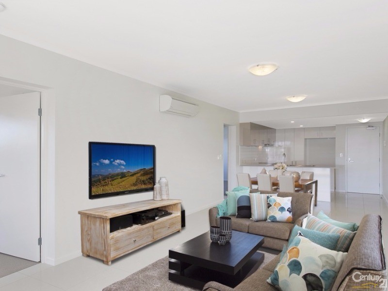 8 / 34  Emsworth Street, Wynnum QLD 4178