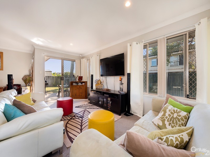 1 Tracey Street, Wynnum West QLD 4178