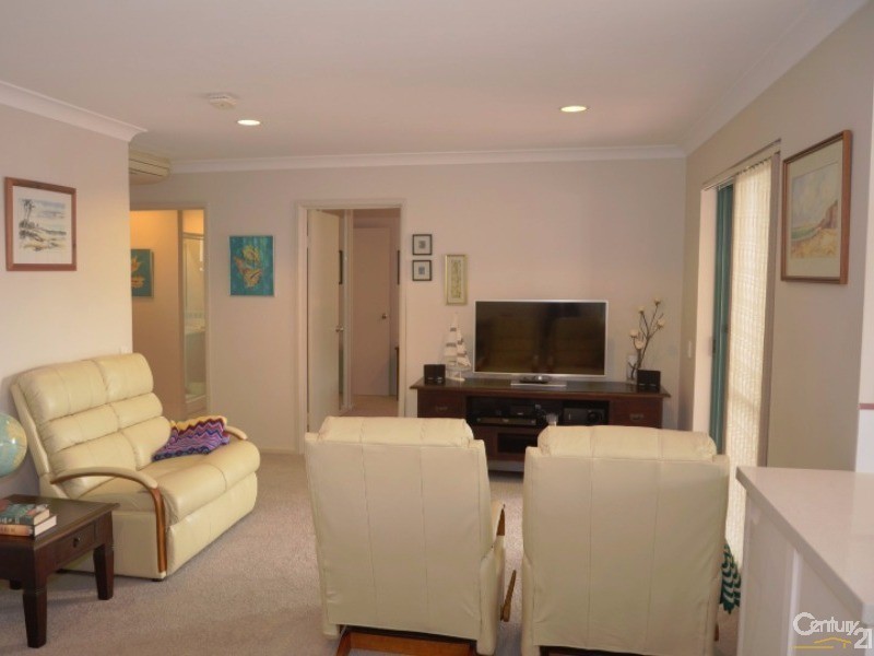 6/30 Edith Street, Wynnum QLD 4178