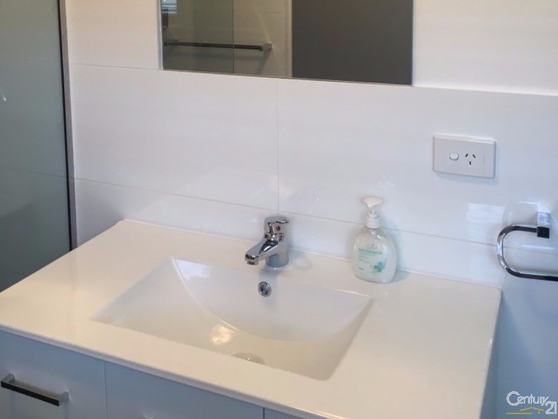 3/31 Drayton Terrace, Wynnum QLD 4178