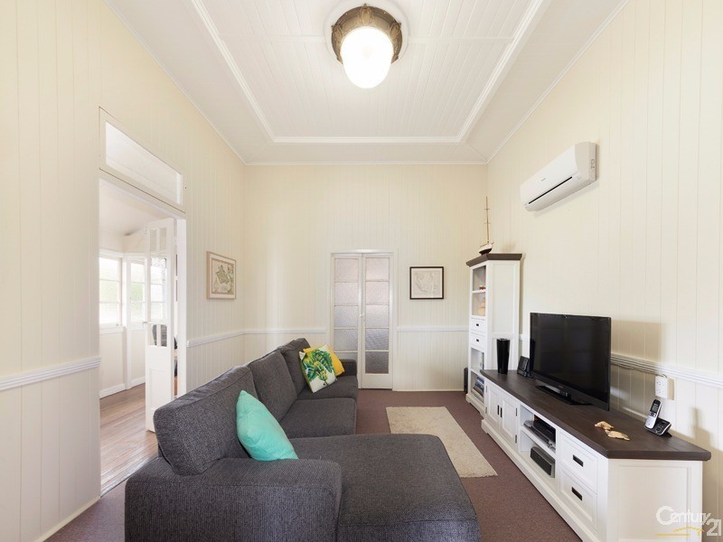 41 Henry Street, Wynnum QLD 4178