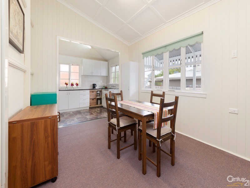 41 Henry Street, Wynnum QLD 4178