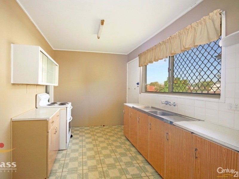 19 Gray Street, Carina QLD 4152