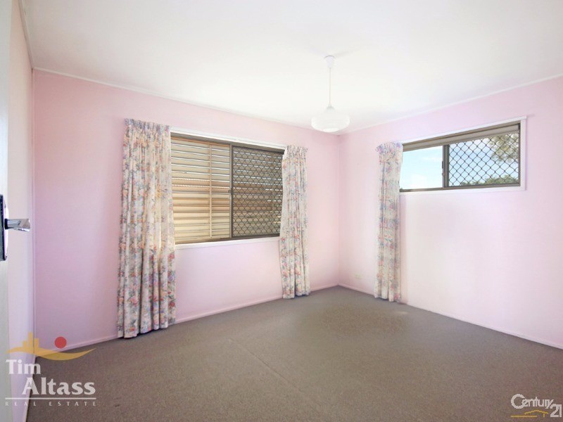 19 Gray Street, Carina QLD 4152