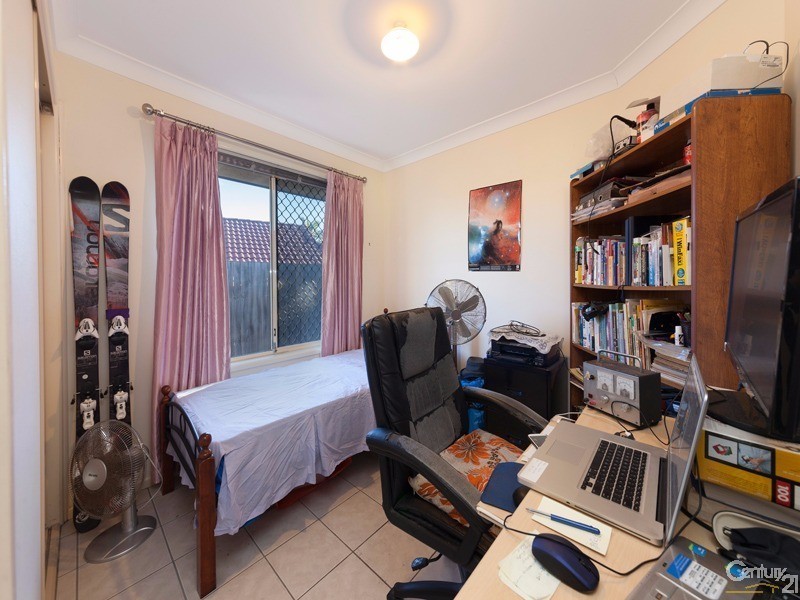 17 Jared Place, Wynnum West QLD 4178
