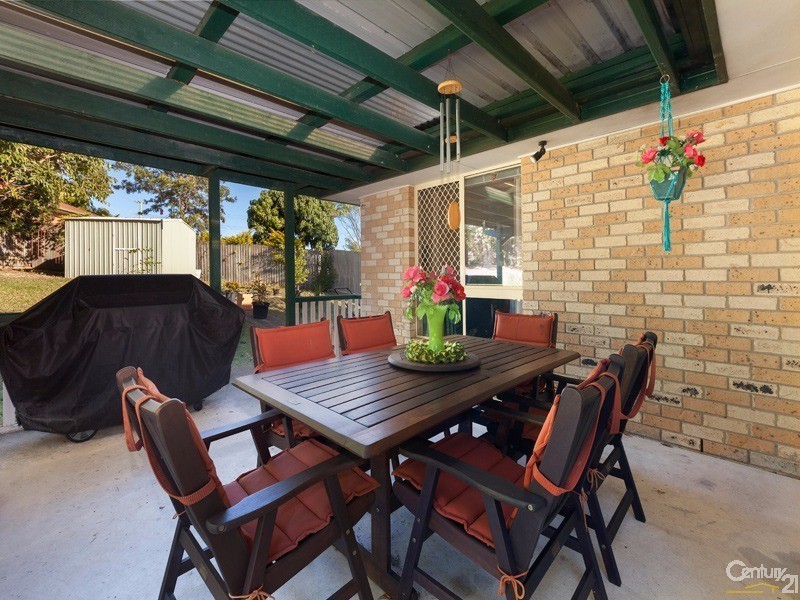17 Jared Place, Wynnum West QLD 4178