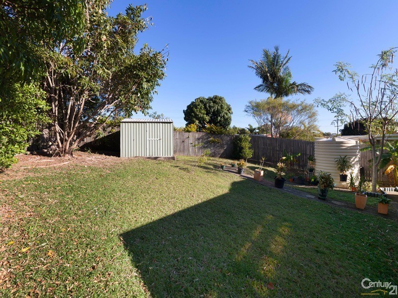 17 Jared Place, Wynnum West QLD 4178